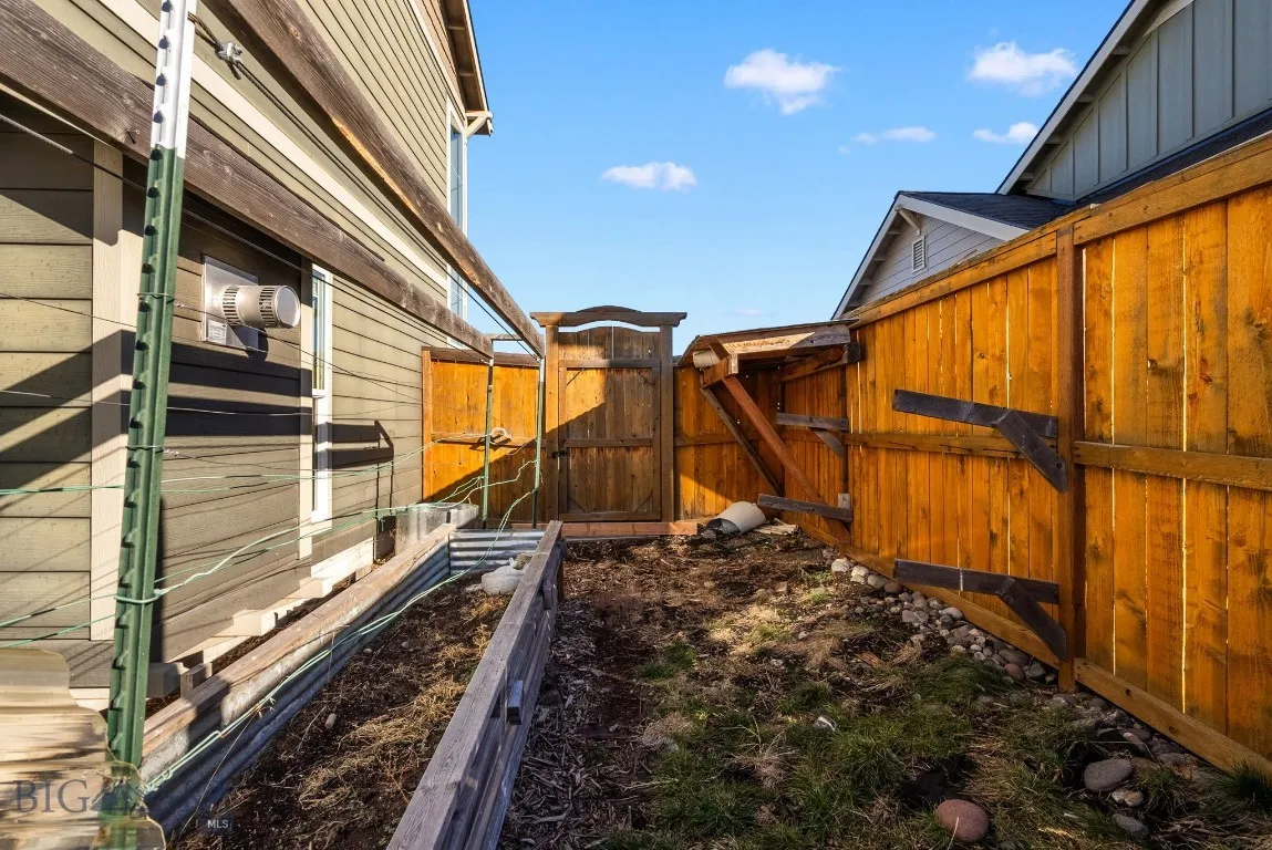 113 S Reliance Avenue, Bozeman, Montana 59718, Bozeman, Montana 59718, 3 Bedrooms Bedrooms, ,2 BathroomsBathrooms,Residential,For Sale,113 S Reliance Avenue, Bozeman, Montana 59718,0,408726