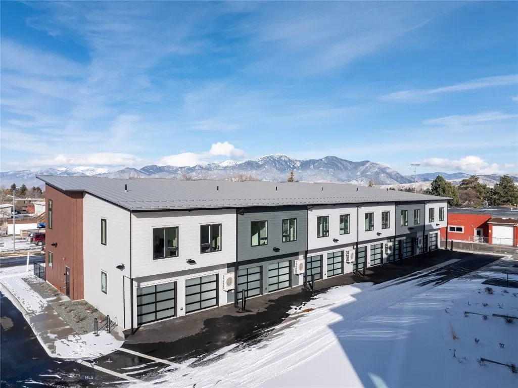 1608 W Beall Street F, Bozeman, Montana 59715, Bozeman, Montana 59715, 2 Bedrooms Bedrooms, ,2 BathroomsBathrooms,Residential,For Sale,1608 W Beall Street F, Bozeman, Montana 59715,0,408903