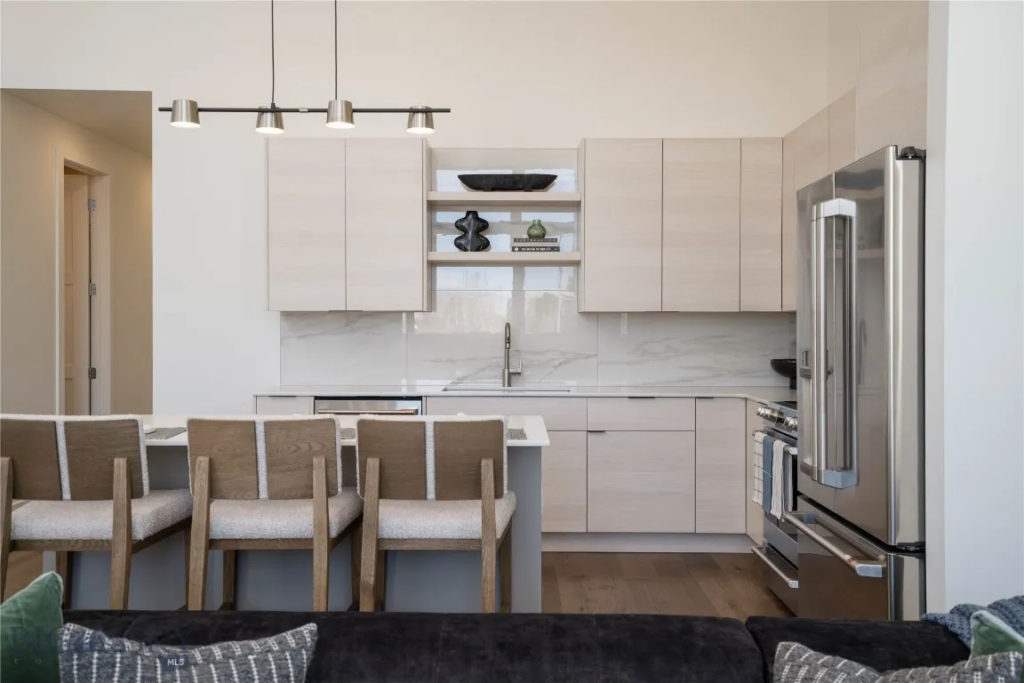 1608 W Beall Street F, Bozeman, Montana 59715, Bozeman, Montana 59715, 2 Bedrooms Bedrooms, ,2 BathroomsBathrooms,Residential,For Sale,1608 W Beall Street F, Bozeman, Montana 59715,0,408903