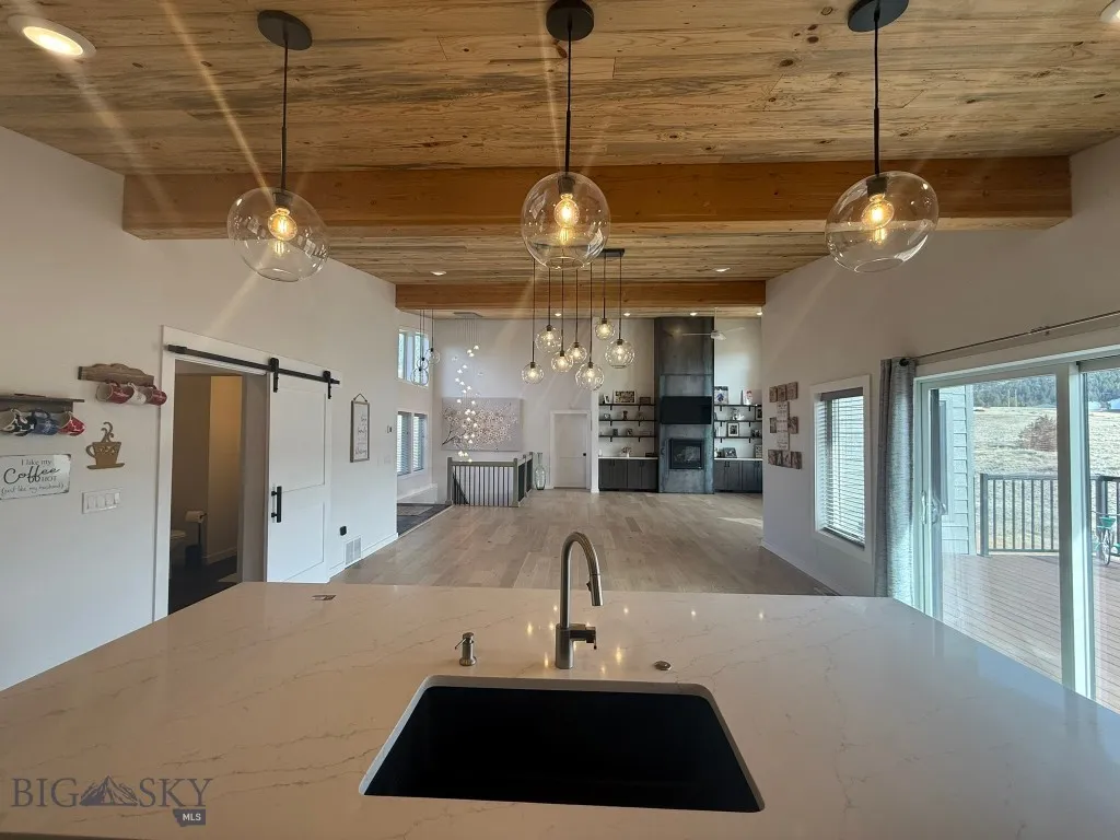 84 Whisper Ridge Road, Butte, Montana 59701, Butte, Montana 59701, 5 Bedrooms Bedrooms, ,3 BathroomsBathrooms,Residential,For Sale,84 Whisper Ridge Road, Butte, Montana 59701,0,408985