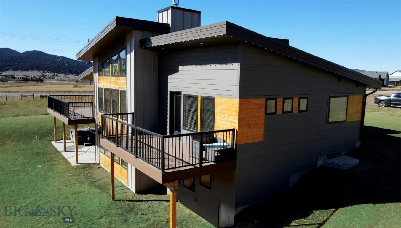 84 Whisper Ridge Road, Butte, Montana 59701, Butte, Montana 59701, 5 Bedrooms Bedrooms, ,3 BathroomsBathrooms,Residential,For Sale,84 Whisper Ridge Road, Butte, Montana 59701,0,408985