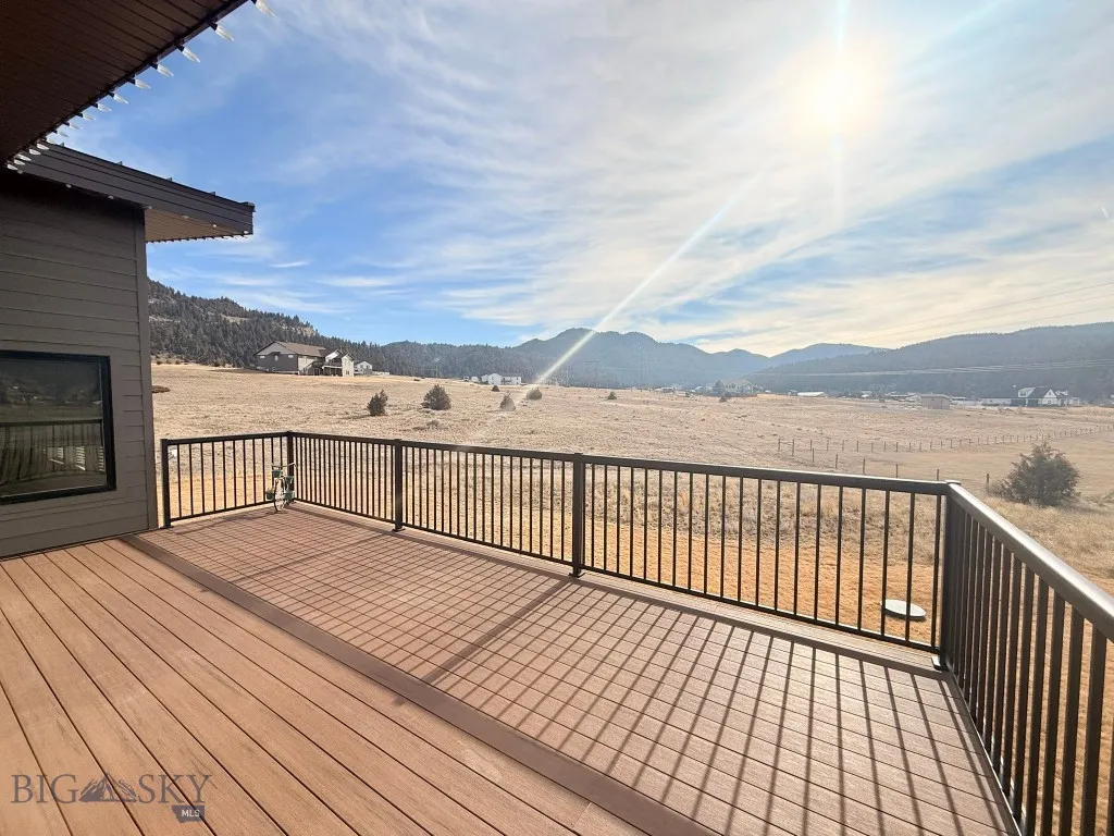 84 Whisper Ridge Road, Butte, Montana 59701, Butte, Montana 59701, 5 Bedrooms Bedrooms, ,3 BathroomsBathrooms,Residential,For Sale,84 Whisper Ridge Road, Butte, Montana 59701,0,408985