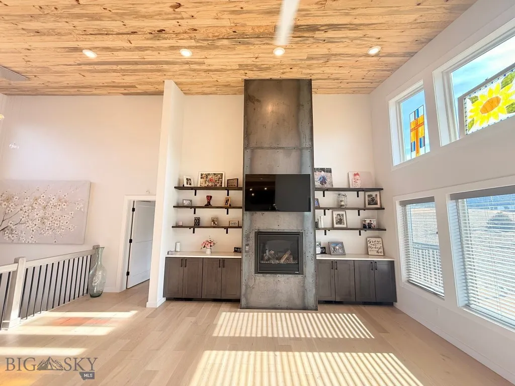 84 Whisper Ridge Road, Butte, Montana 59701, Butte, Montana 59701, 5 Bedrooms Bedrooms, ,3 BathroomsBathrooms,Residential,For Sale,84 Whisper Ridge Road, Butte, Montana 59701,0,408985