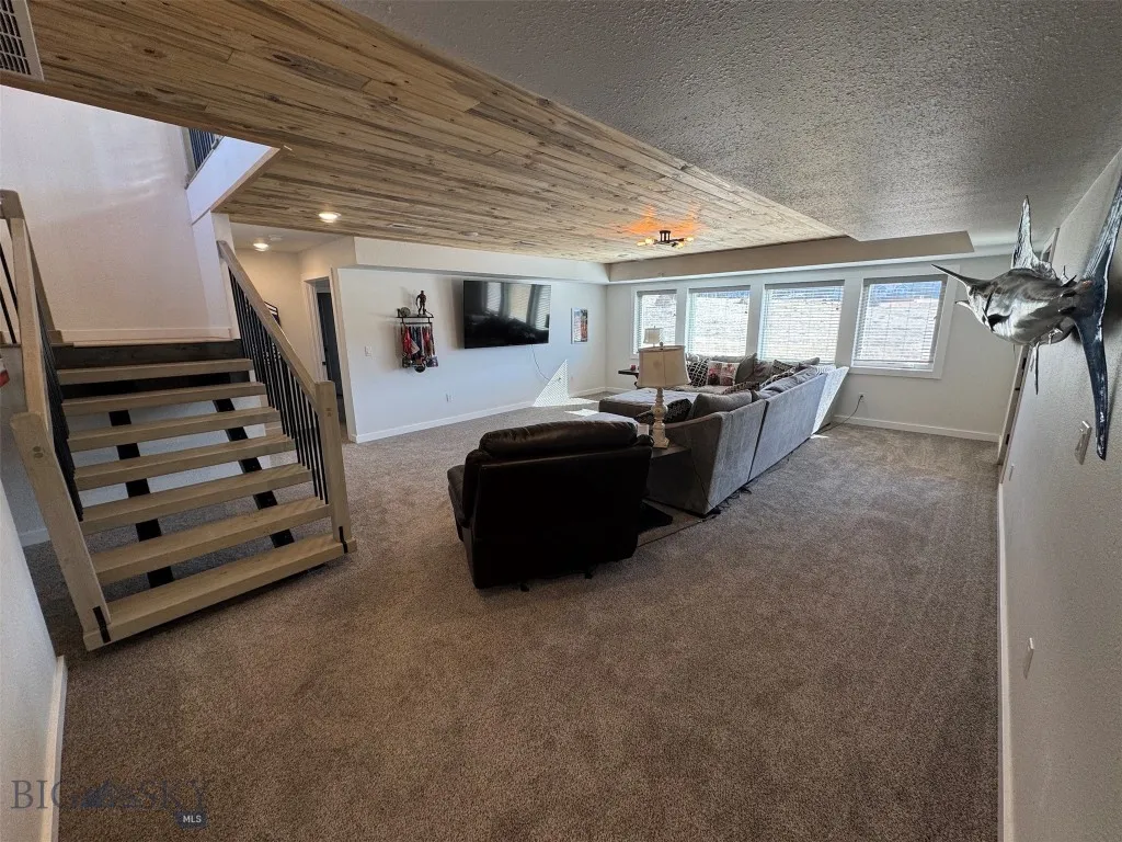 84 Whisper Ridge Road, Butte, Montana 59701, Butte, Montana 59701, 5 Bedrooms Bedrooms, ,3 BathroomsBathrooms,Residential,For Sale,84 Whisper Ridge Road, Butte, Montana 59701,0,408985