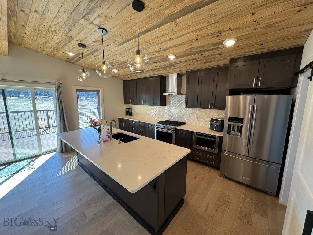 84 Whisper Ridge Road, Butte, Montana 59701, Butte, Montana 59701, 5 Bedrooms Bedrooms, ,3 BathroomsBathrooms,Residential,For Sale,84 Whisper Ridge Road, Butte, Montana 59701,0,408985