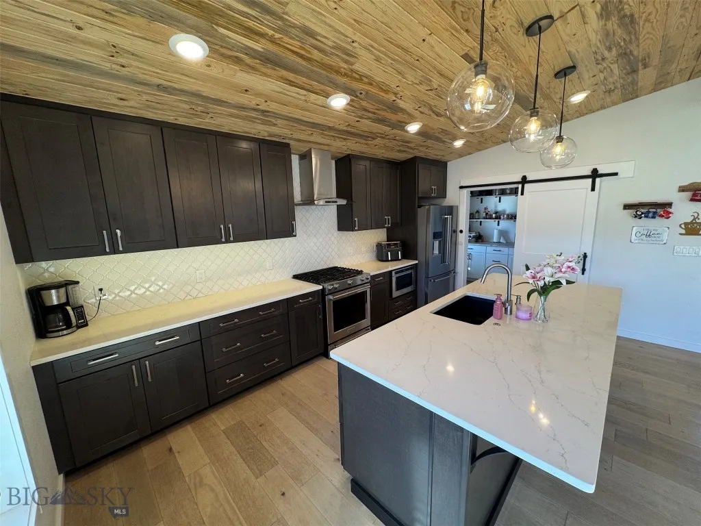 84 Whisper Ridge Road, Butte, Montana 59701, Butte, Montana 59701, 5 Bedrooms Bedrooms, ,3 BathroomsBathrooms,Residential,For Sale,84 Whisper Ridge Road, Butte, Montana 59701,0,408985