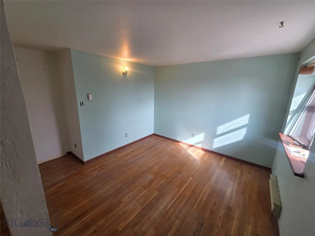 117 Yellowstone, Whitehall, Montana 59759, Whitehall, Montana 59759, 2 Bedrooms Bedrooms, ,1 BathroomBathrooms,Residential,For Sale,117 Yellowstone, Whitehall, Montana 59759,0,408907