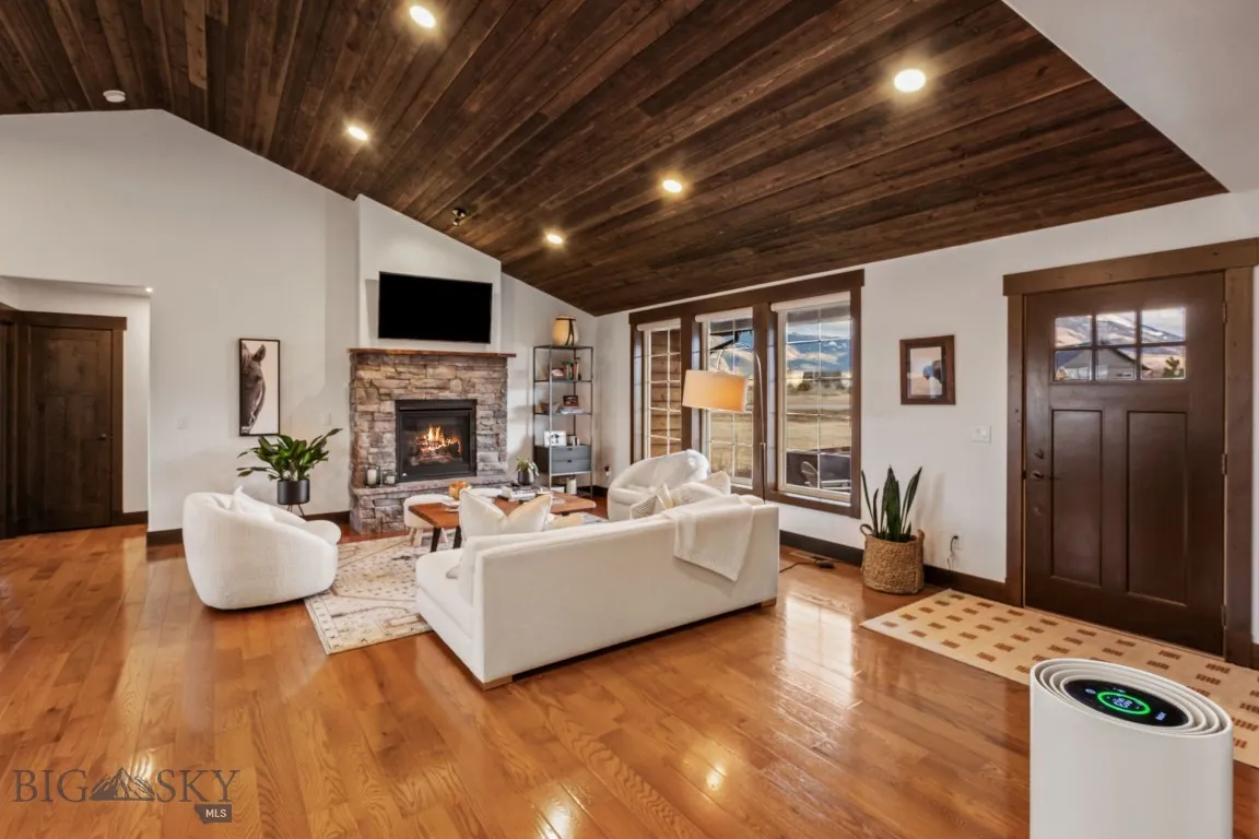 27 Obsidian Lane, Livingston, Montana 59047, Livingston, Montana 59047, 3 Bedrooms Bedrooms, ,2 BathroomsBathrooms,Residential,For Sale,27 Obsidian Lane, Livingston, Montana 59047,0,409133