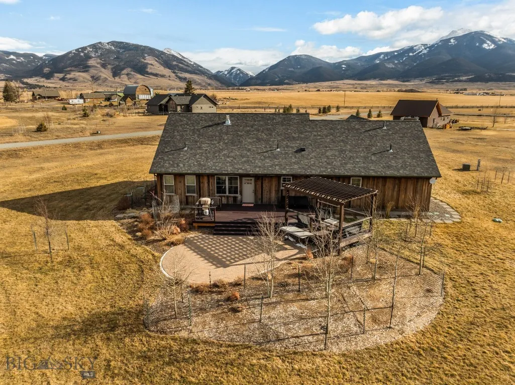 27 Obsidian Lane, Livingston, Montana 59047, Livingston, Montana 59047, 3 Bedrooms Bedrooms, ,2 BathroomsBathrooms,Residential,For Sale,27 Obsidian Lane, Livingston, Montana 59047,0,409133