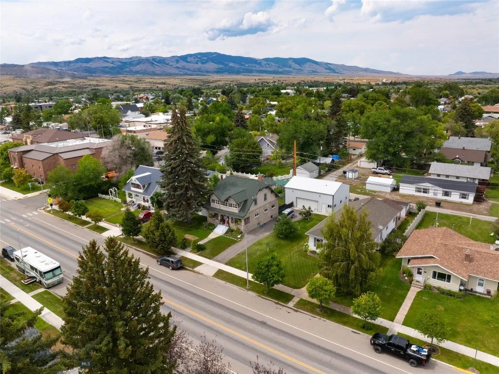 609 Broadway, Townsend, Montana 59644, Townsend, Montana 59644, 3 Bedrooms Bedrooms, ,2 BathroomsBathrooms,Residential,For Sale,609 Broadway, Townsend, Montana 59644,0,409172