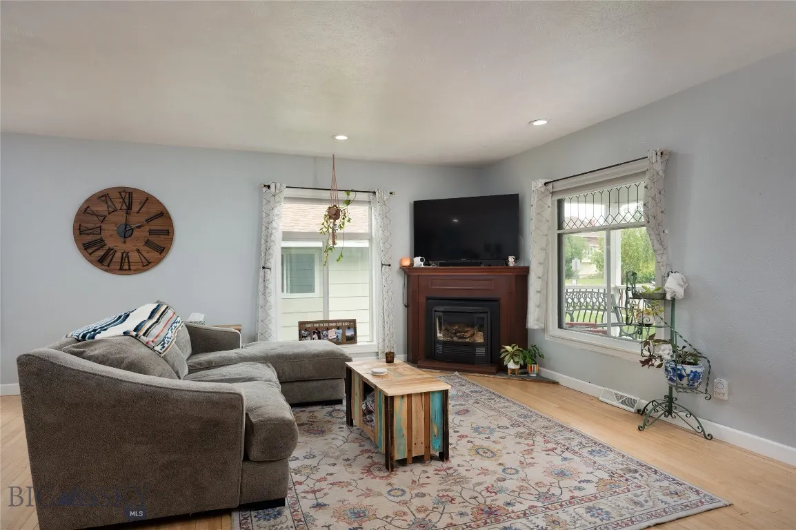 609 Broadway, Townsend, Montana 59644, Townsend, Montana 59644, 3 Bedrooms Bedrooms, ,2 BathroomsBathrooms,Residential,For Sale,609 Broadway, Townsend, Montana 59644,0,409172