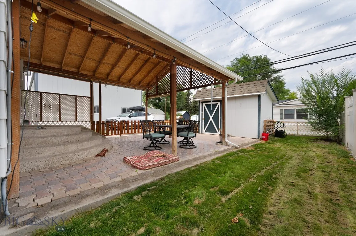 609 Broadway, Townsend, Montana 59644, Townsend, Montana 59644, 3 Bedrooms Bedrooms, ,2 BathroomsBathrooms,Residential,For Sale,609 Broadway, Townsend, Montana 59644,0,409172