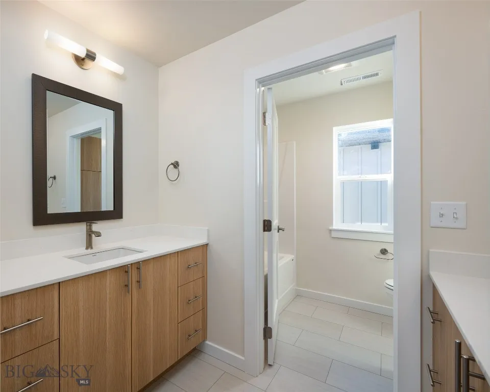 Same floor plan, different unit