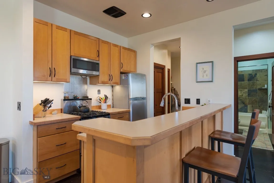 Guest cottage kitchen