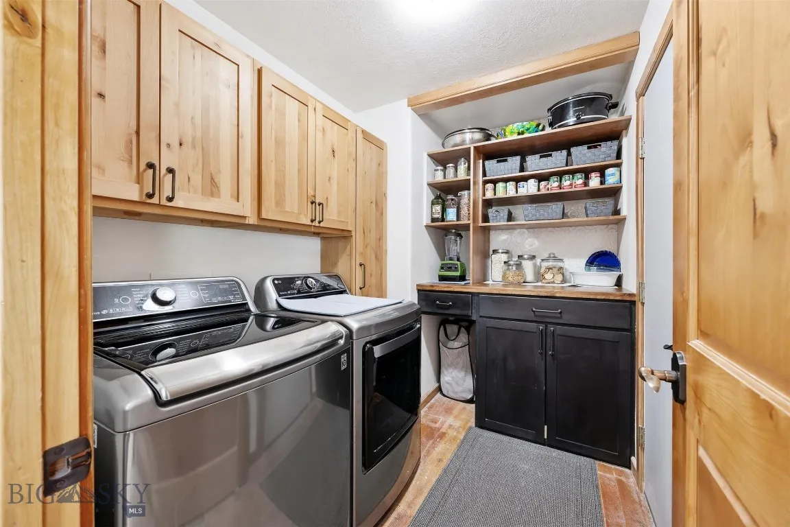 915 Point Of Rocks Road, Whitehall, Montana 59759, Whitehall, Montana 59759, 4 Bedrooms Bedrooms, ,4 BathroomsBathrooms,Residential,For Sale,915 Point Of Rocks Road, Whitehall, Montana 59759,0,409012