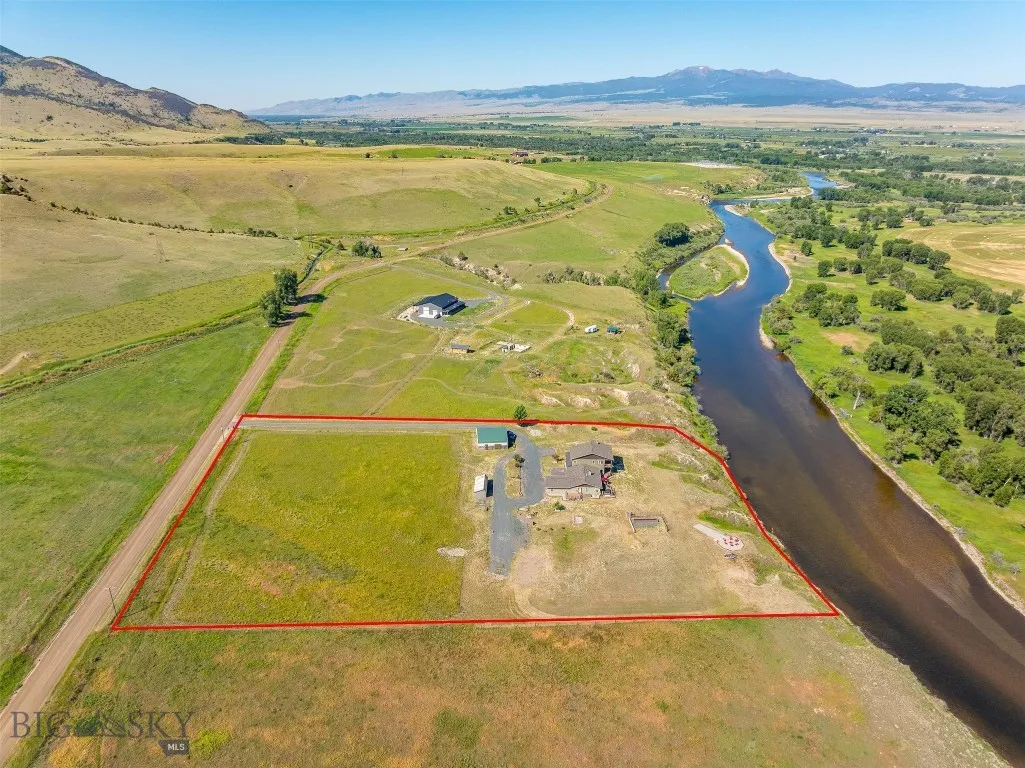 915 Point Of Rocks Road, Whitehall, Montana 59759, Whitehall, Montana 59759, 4 Bedrooms Bedrooms, ,4 BathroomsBathrooms,Residential,For Sale,915 Point Of Rocks Road, Whitehall, Montana 59759,0,409012