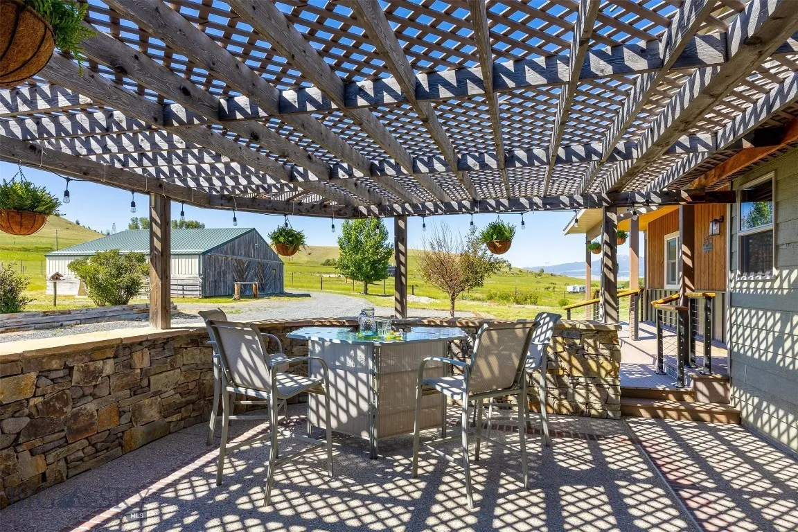 915 Point Of Rocks Road, Whitehall, Montana 59759, Whitehall, Montana 59759, 4 Bedrooms Bedrooms, ,4 BathroomsBathrooms,Residential,For Sale,915 Point Of Rocks Road, Whitehall, Montana 59759,0,409012