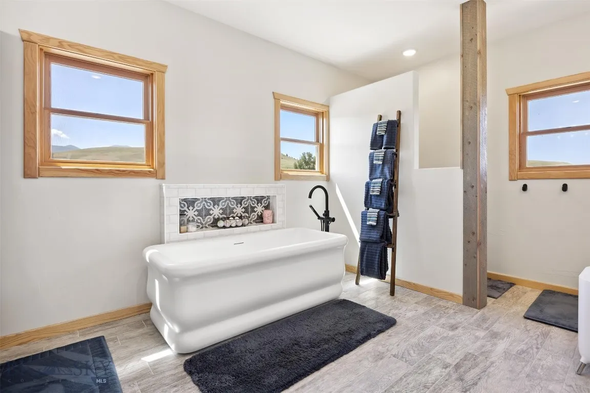 915 Point Of Rocks Road, Whitehall, Montana 59759, Whitehall, Montana 59759, 4 Bedrooms Bedrooms, ,4 BathroomsBathrooms,Residential,For Sale,915 Point Of Rocks Road, Whitehall, Montana 59759,0,409012