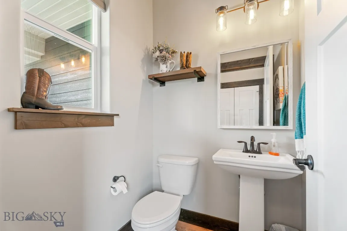 17 Feather Meadow, Three Forks, Montana 59752, Three Forks, Montana 59752, 4 Bedrooms Bedrooms, ,2 BathroomsBathrooms,Residential,For Sale,17 Feather Meadow, Three Forks, Montana 59752,0,409068
