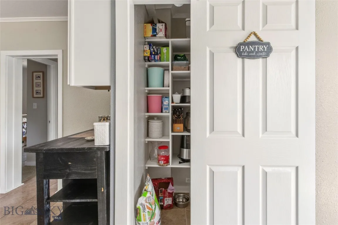 3206 Floral, Butte, Montana 59701, Butte, Montana 59701, 2 Bedrooms Bedrooms, ,1 BathroomBathrooms,Residential,For Sale,3206 Floral, Butte, Montana 59701,0,409171
