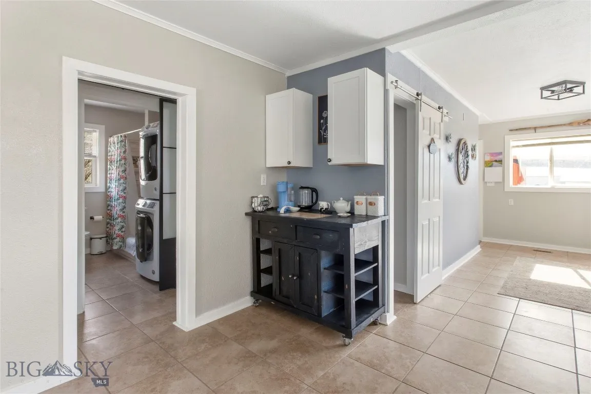 3206 Floral, Butte, Montana 59701, Butte, Montana 59701, 2 Bedrooms Bedrooms, ,1 BathroomBathrooms,Residential,For Sale,3206 Floral, Butte, Montana 59701,0,409171
