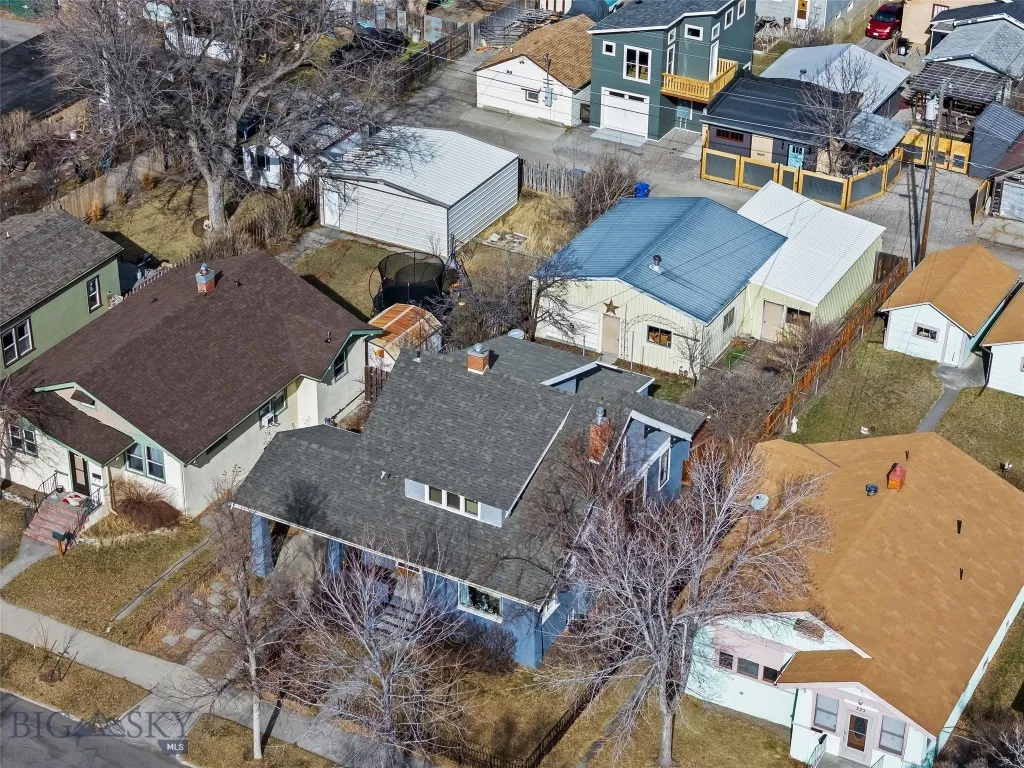 321 S 3rd Street, Livingston, Montana 59047, Livingston, Montana 59047, 5 Bedrooms Bedrooms, ,3 BathroomsBathrooms,Residential,For Sale,321 S 3rd Street, Livingston, Montana 59047,0,408941