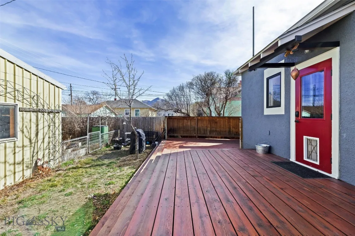 Great Backyard Deck