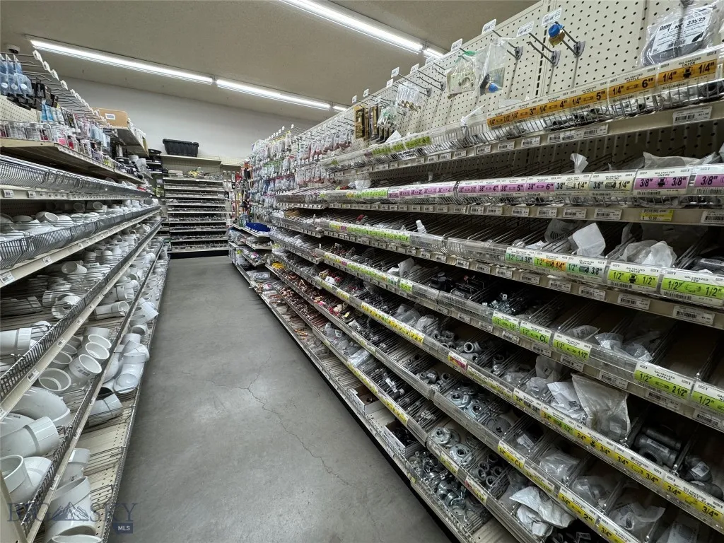 100 Milwaukee Avenue, Deer Lodge, Montana 59722, Deer Lodge, Montana 59722, ,Commercial Sale,For Sale,100 Milwaukee Avenue, Deer Lodge, Montana 59722,0,409189