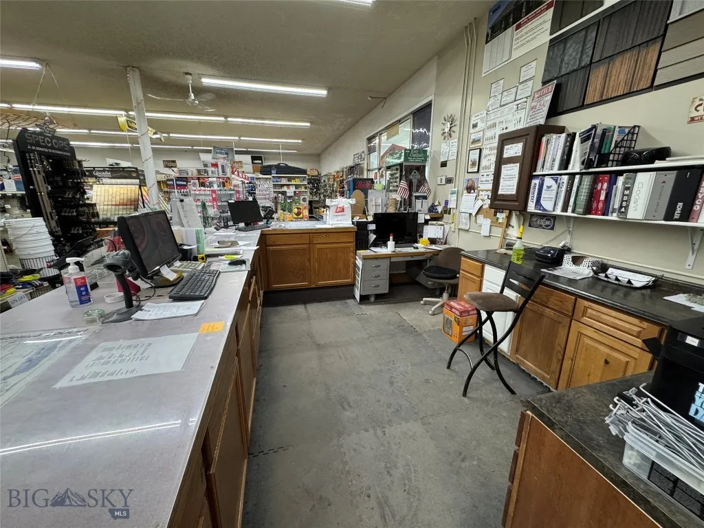 100 Milwaukee Avenue, Deer Lodge, Montana 59722, Deer Lodge, Montana 59722, ,Commercial Sale,For Sale,100 Milwaukee Avenue, Deer Lodge, Montana 59722,0,409189