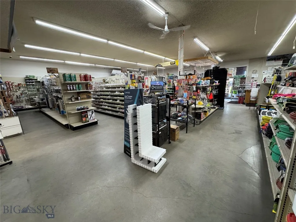 100 Milwaukee Avenue, Deer Lodge, Montana 59722, Deer Lodge, Montana 59722, ,Commercial Sale,For Sale,100 Milwaukee Avenue, Deer Lodge, Montana 59722,0,409189