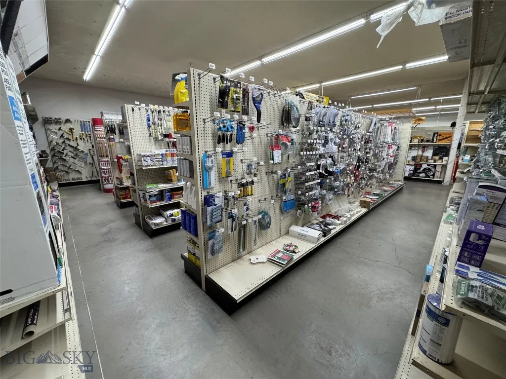 100 Milwaukee Avenue, Deer Lodge, Montana 59722, Deer Lodge, Montana 59722, ,Commercial Sale,For Sale,100 Milwaukee Avenue, Deer Lodge, Montana 59722,0,409189