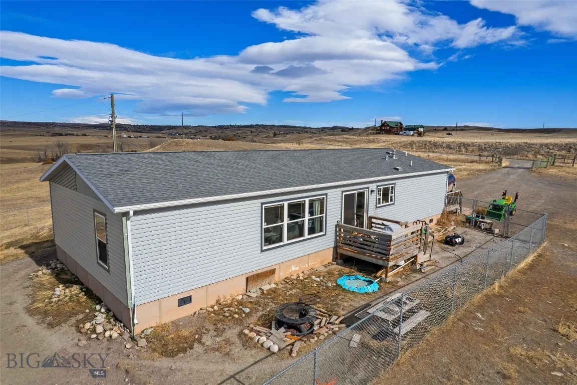 56 Spannering, Big Timber, Montana 59011, Big Timber, Montana 59011, 4 Bedrooms Bedrooms, ,2 BathroomsBathrooms,Residential,For Sale,56 Spannering, Big Timber, Montana 59011,0,409195