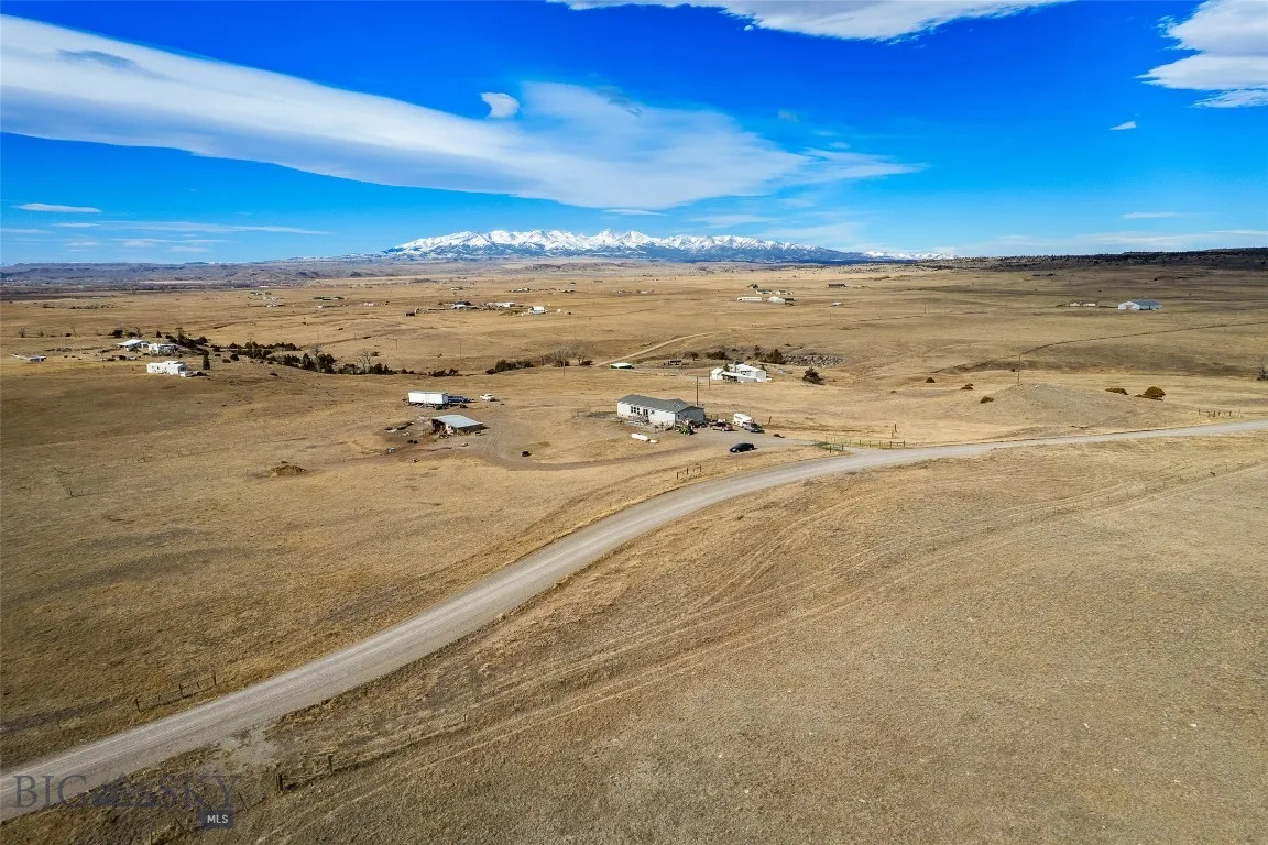 56 Spannering, Big Timber, Montana 59011, Big Timber, Montana 59011, 4 Bedrooms Bedrooms, ,2 BathroomsBathrooms,Residential,For Sale,56 Spannering, Big Timber, Montana 59011,0,409195