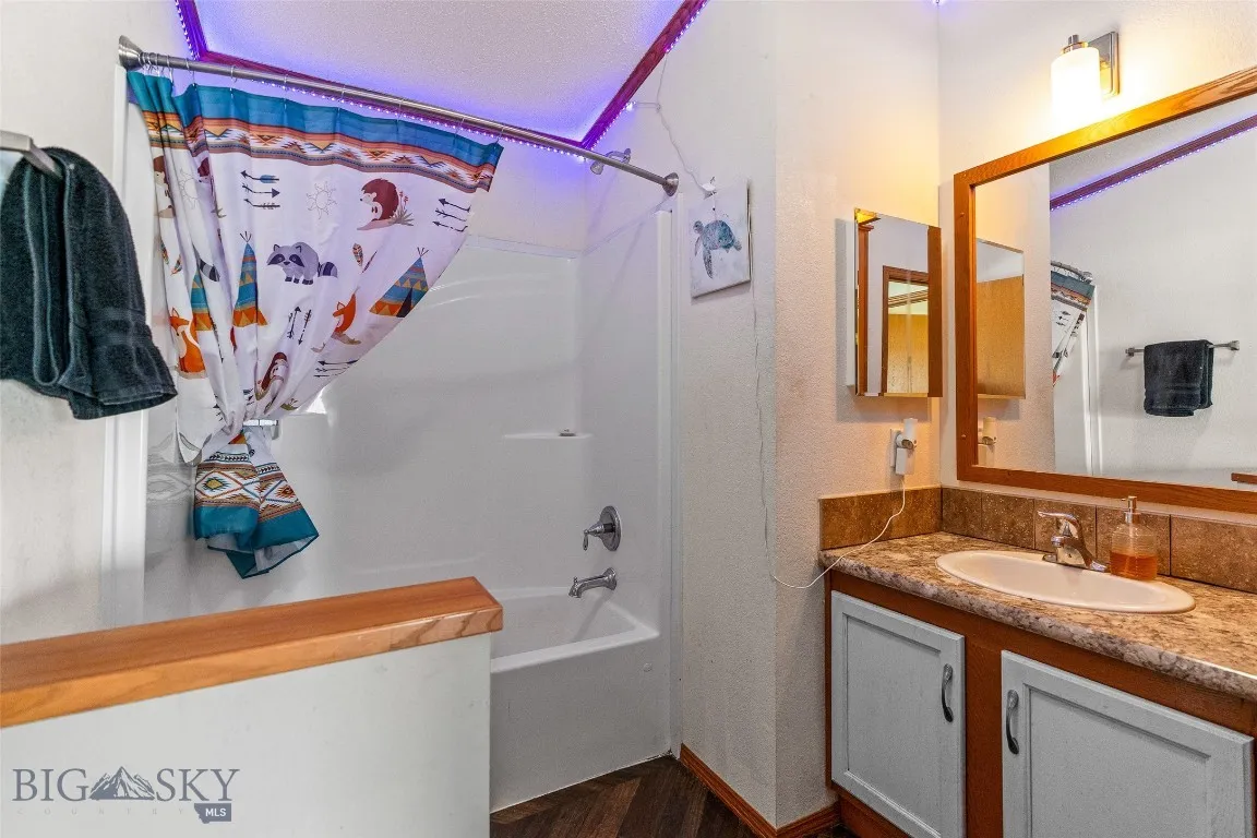 56 Spannering, Big Timber, Montana 59011, Big Timber, Montana 59011, 4 Bedrooms Bedrooms, ,2 BathroomsBathrooms,Residential,For Sale,56 Spannering, Big Timber, Montana 59011,0,409195