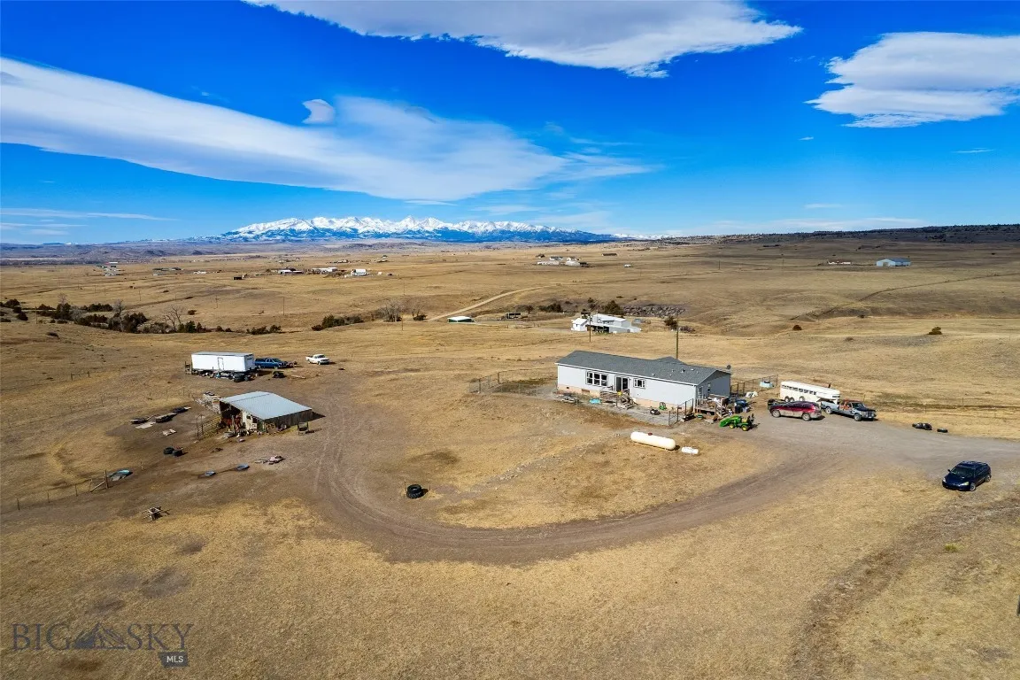 56 Spannering, Big Timber, Montana 59011, Big Timber, Montana 59011, 4 Bedrooms Bedrooms, ,2 BathroomsBathrooms,Residential,For Sale,56 Spannering, Big Timber, Montana 59011,0,409195