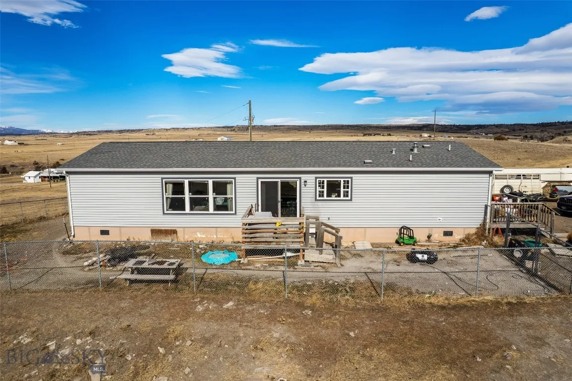 56 Spannering, Big Timber, Montana 59011, Big Timber, Montana 59011, 4 Bedrooms Bedrooms, ,2 BathroomsBathrooms,Residential,For Sale,56 Spannering, Big Timber, Montana 59011,0,409195
