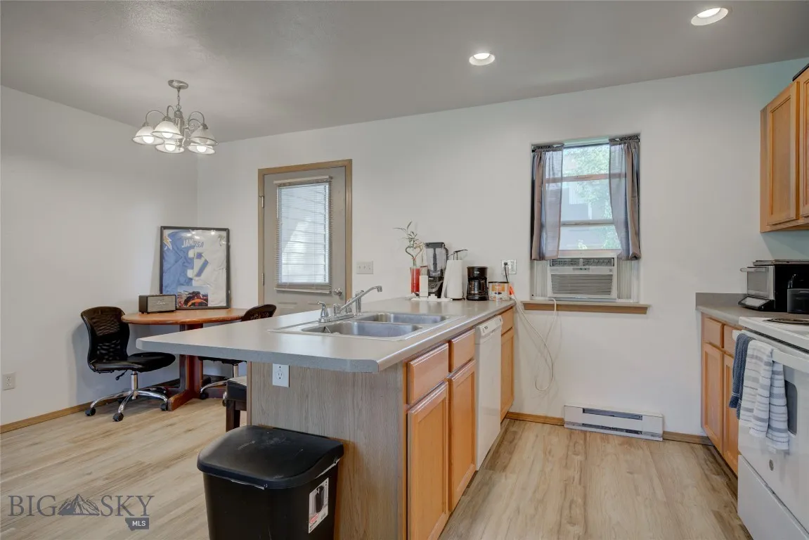 216 Show Place 216-1, Belgrade, Montana 59714, Belgrade, Montana 59714, 2 Bedrooms Bedrooms, ,1 BathroomBathrooms,Residential,For Sale,216 Show Place 216-1, Belgrade, Montana 59714,0,409197