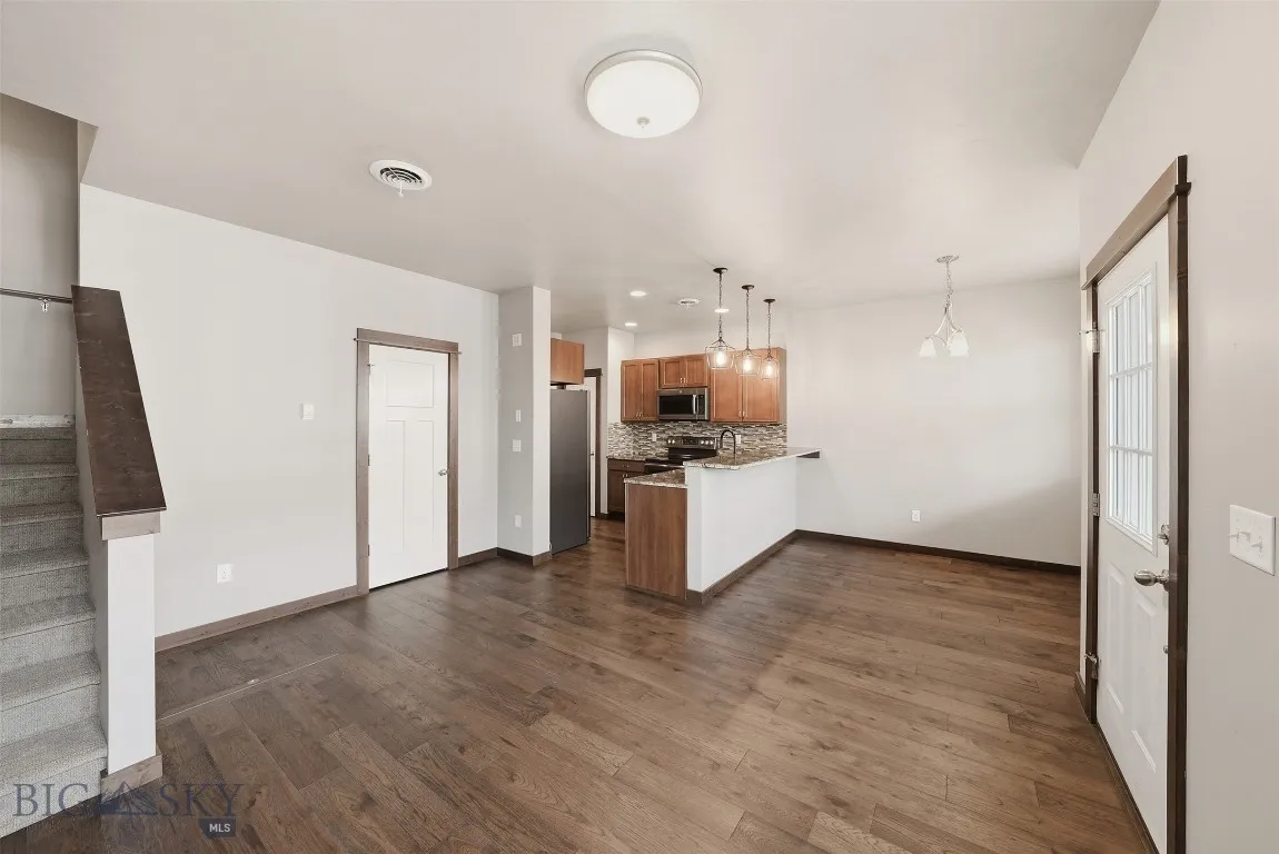 4348 Glenwood Drive C, Bozeman, Montana 59718, Bozeman, Montana 59718, 3 Bedrooms Bedrooms, ,2 BathroomsBathrooms,Residential,For Sale,4348 Glenwood Drive C, Bozeman, Montana 59718,0,409025