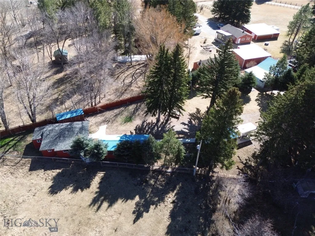 4964 Us Highway 89 S, Livingston, Montana 59047, Livingston, Montana 59047, 3 Bedrooms Bedrooms, ,1 BathroomBathrooms,Residential,For Sale,4964 Us Highway 89 S, Livingston, Montana 59047,0,409190