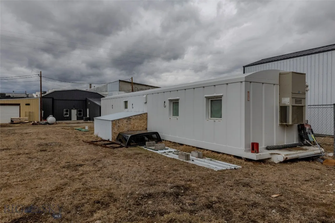 510 Miles Avenue, Clyde Park, Montana 59018, Clyde Park, Montana 59018, ,Commercial Sale,For Sale,510 Miles Avenue, Clyde Park, Montana 59018,0,409023