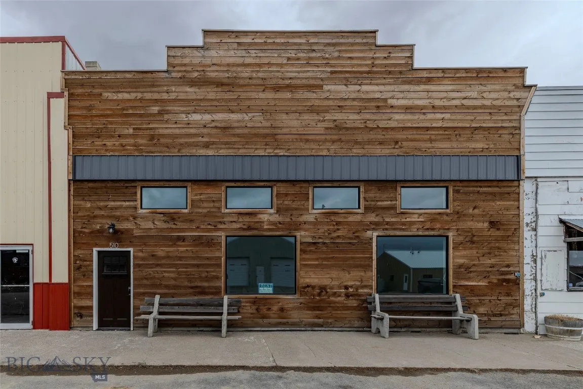 510 Miles Avenue, Clyde Park, Montana 59018, Clyde Park, Montana 59018, ,Commercial Sale,For Sale,510 Miles Avenue, Clyde Park, Montana 59018,0,409023