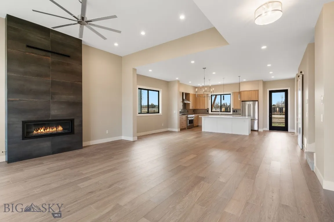 123 Creekbank Loop, Bozeman, Montana 59718, Bozeman, Montana 59718, 5 Bedrooms Bedrooms, ,2 BathroomsBathrooms,Residential,For Sale,123 Creekbank Loop, Bozeman, Montana 59718,0,409185