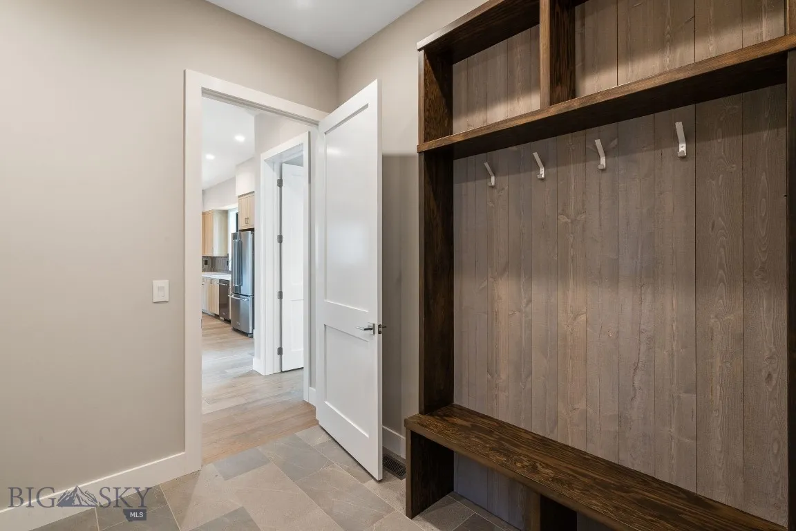 123 Creekbank Loop, Bozeman, Montana 59718, Bozeman, Montana 59718, 5 Bedrooms Bedrooms, ,2 BathroomsBathrooms,Residential,For Sale,123 Creekbank Loop, Bozeman, Montana 59718,0,409185
