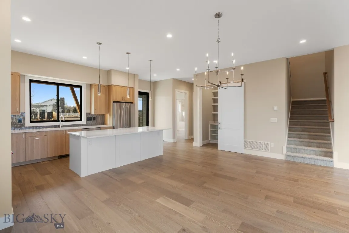 123 Creekbank Loop, Bozeman, Montana 59718, Bozeman, Montana 59718, 5 Bedrooms Bedrooms, ,2 BathroomsBathrooms,Residential,For Sale,123 Creekbank Loop, Bozeman, Montana 59718,0,409185