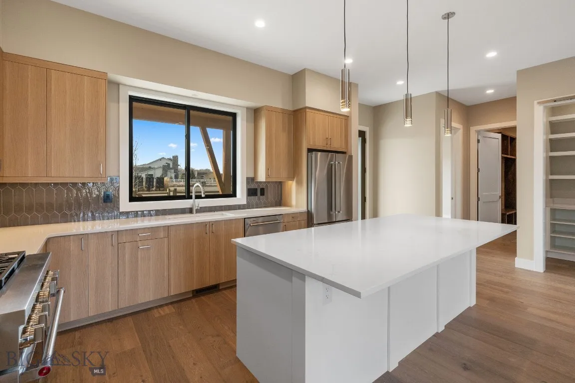123 Creekbank Loop, Bozeman, Montana 59718, Bozeman, Montana 59718, 5 Bedrooms Bedrooms, ,2 BathroomsBathrooms,Residential,For Sale,123 Creekbank Loop, Bozeman, Montana 59718,0,409185