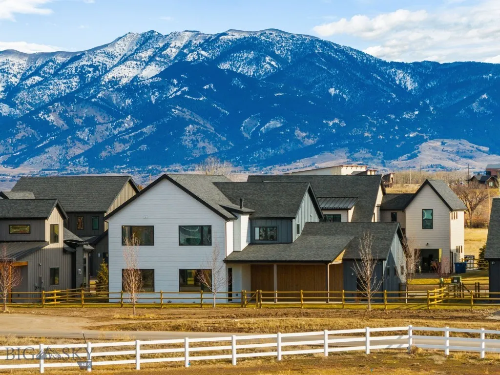 141 Creekbank Loop, Bozeman, Montana 59718, Bozeman, Montana 59718, 4 Bedrooms Bedrooms, ,3 BathroomsBathrooms,Residential,For Sale,141 Creekbank Loop, Bozeman, Montana 59718,0,409186