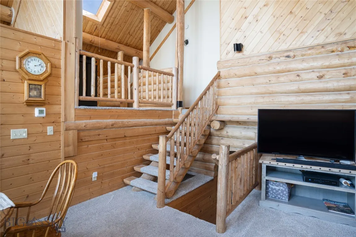 220 Cayuse Trail, Bozeman, Montana 59718, Bozeman, Montana 59718, 4 Bedrooms Bedrooms, ,3 BathroomsBathrooms,Residential,For Sale,220 Cayuse Trail, Bozeman, Montana 59718,0,409131