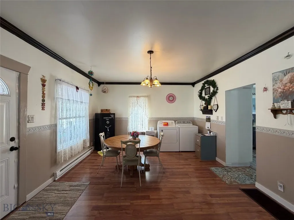 603 Washington Street, White Sulphur Springs, Mont, White Sulphur Springs, Montana 59645, 3 Bedrooms Bedrooms, ,1 BathroomBathrooms,Residential,For Sale,603 Washington Street, White Sulphur Springs, Mont,0,409205