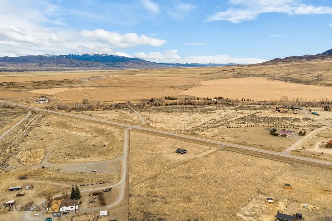 3683 Mt Hwy 287 E, Sheridan, Montana 59749, Sheridan, Montana 59749, ,Land,For Sale,3683 Mt Hwy 287 E, Sheridan, Montana 59749,0,409154