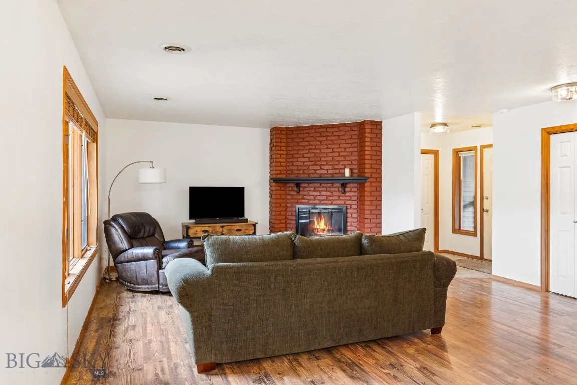 2200 W Dickerson Street 76, Bozeman, Montana 59718, Bozeman, Montana 59718, 2 Bedrooms Bedrooms, ,1 BathroomBathrooms,Residential,For Sale,2200 W Dickerson Street 76, Bozeman, Montana 59718,0,409150